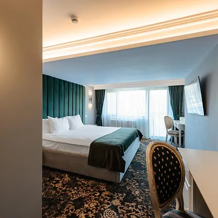 Sungarden Golf & Szálloda 5*