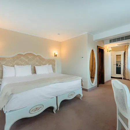Sungarden Golf & 5*